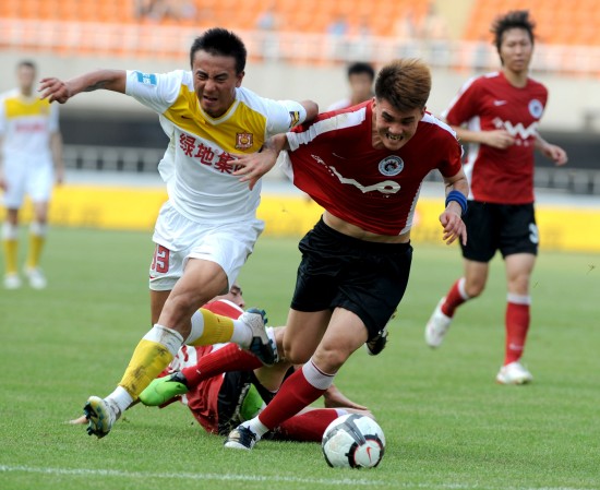 《赛博朋克2077》总监否认删减蓝月恋爱线